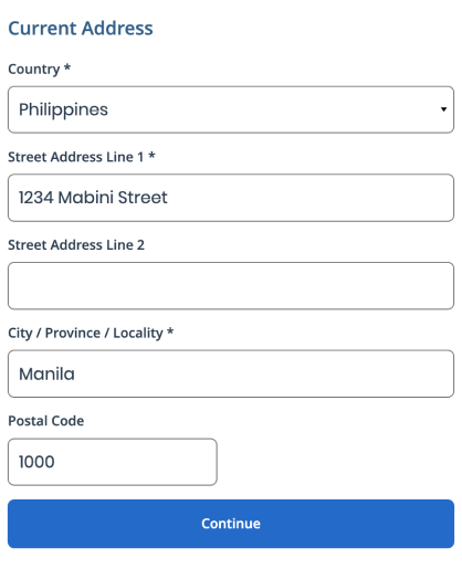 Captura de pantalla del formulario para ingresar el domicilio actual fuera de EE. UU., que incluye los campos de país, calle, ciudad y código postal