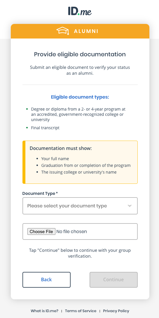 Captura de pantalla de la pantalla de carga de documentos de exalumnos con instrucciones sobre elegibilidad y carga de archivos